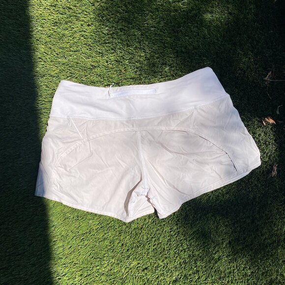 Lululemon Speed Up 2.5inch White Short - Picture 4 of 5